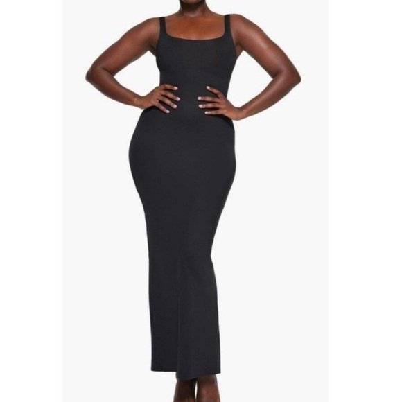 SKIMS NWT Body Long Slip Dress - Onyx - Picture 1 of 4